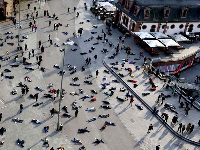 چین: داوایەک ئاڕاستەى هاوڵاتیانى وڵاتەکەى دەکات