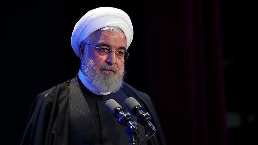 روحانی: کۆرۆنا بەئاسانى بەرۆکى وڵاتەکەمان بەرنادات پێویستە لەوپێناوەدا بجەنگین