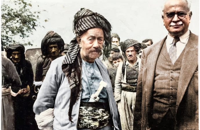 سەڵاح سالار؛ کفنی شێخ مەحمودی حەفید