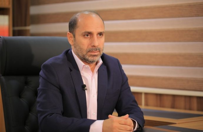 عەبدولستار مەجید: ئه‌و مووچەیە‌ی وه‌رمانگرتووه‌ نیوه‌مان داوه‌ته‌وه‌ خه‌ڵكی هه‌ژار.