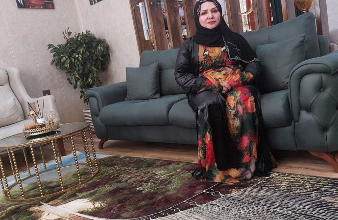بەھار مەحموود ئەندامی پێشووی پەرلەمان لە فراكسیۆنی گۆڕان باڵاپۆشبوونی خۆی ڕاگەیاند دوای سووتانی لە ساڵی ڕابردوودا بە هۆی سۆپاوە