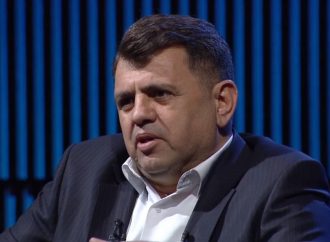 هاورارى ناڕەزایەتى لە دژى ئەحمەد زاویتەیى بەرزدەبێتەوە