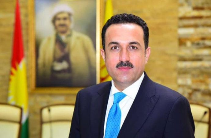 ئومێد خۆشناو بۆ هاوڵاتییانی هەولێر: گونییەی پڕ خۆڵ بخەنە ژێر دەرگاکانتان