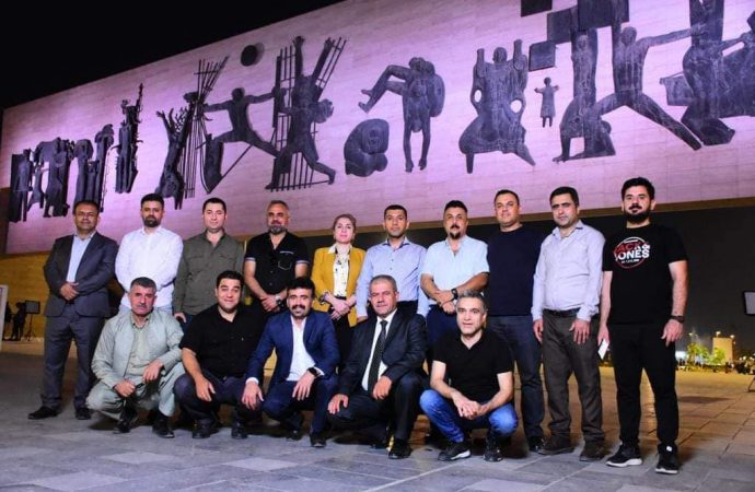 دەستەی مامۆستایانی ناڕازی بۆ وڵات: دەوامی خوێندنگاكان دەست پێناكەت ئەگەر پێدانی مووچە دوابكەوێت
