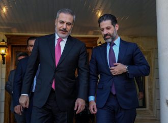 قوباد تاڵەبانی: پرسی فڕۆكەخانەی سلێمانی چارەسەر بكرێت