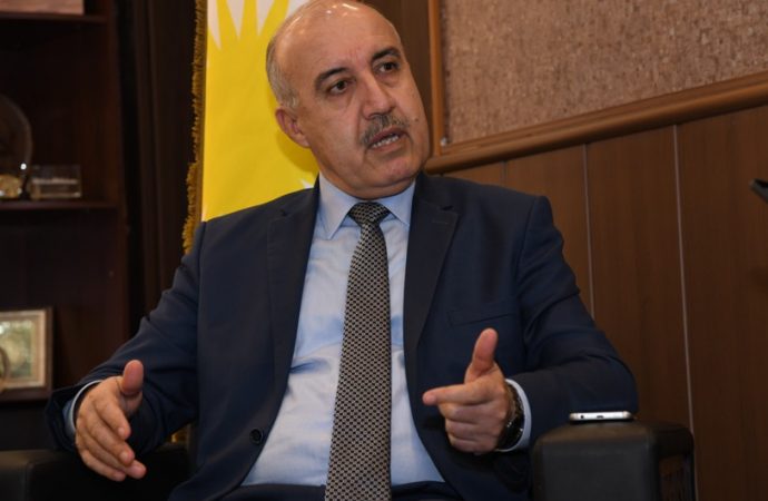 وەزارەتی سامانە سروشتیەكان:لەهەوڵداین بۆ هەرزانکردنی نرخی بەنزین