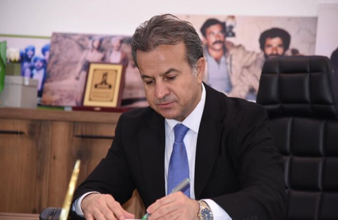 سالار مەحمود:ئەزمونی رۆژئاوا لە دیڤاکتۆوە بەرەو قۆناغی دەستوریی و یاسایی دەڕوات