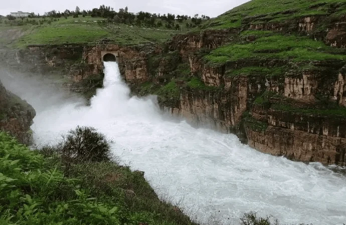 ئاستی ئاوی بەنداوی دوکان نزیکەی حەوت مەتر زیادی کردووە